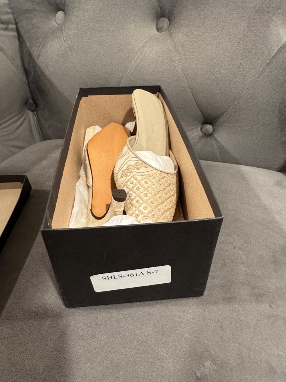 Embroidered Cream Women’s Slip-On Mules
